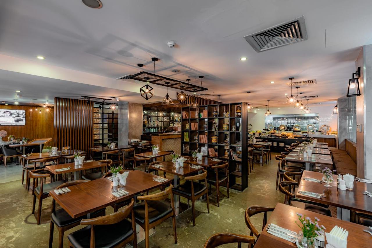 Bay Hotel Ho Chi Minh Экстерьер фото